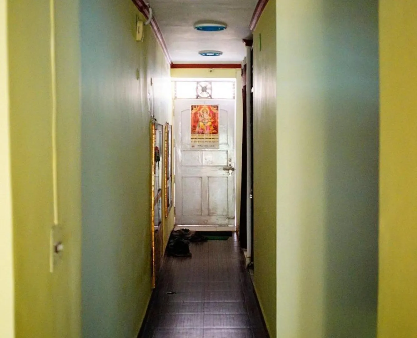 Varanasi Hotel Sanskrit Paying # Near Assi Ghat And Kashi Vishwanath Temple -Wifi -Room Service - Spacious Room - A Budget Guest House In Bénarès