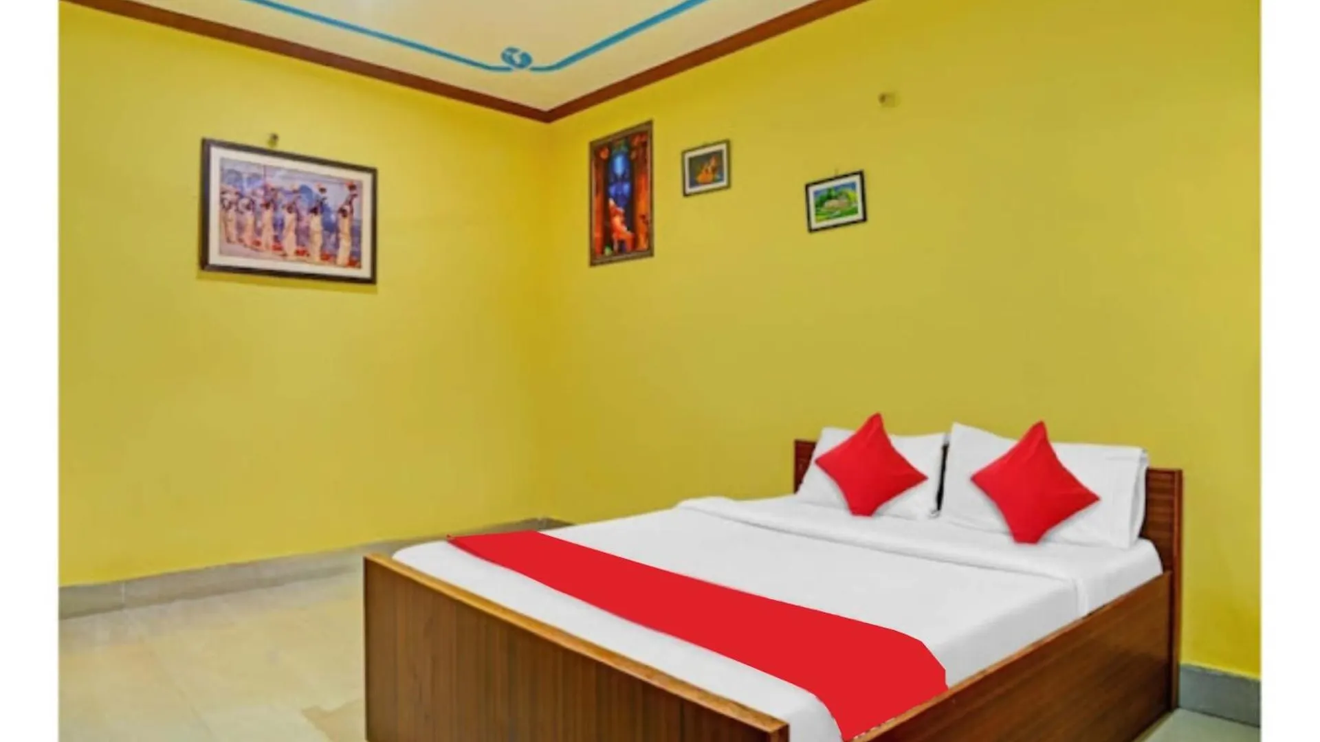 Varanasi Hotel Sanskrit Paying # Near Assi Ghat And Kashi Vishwanath Temple -Wifi -Room Service - Spacious Room - A Budget Guest House In Bénarès